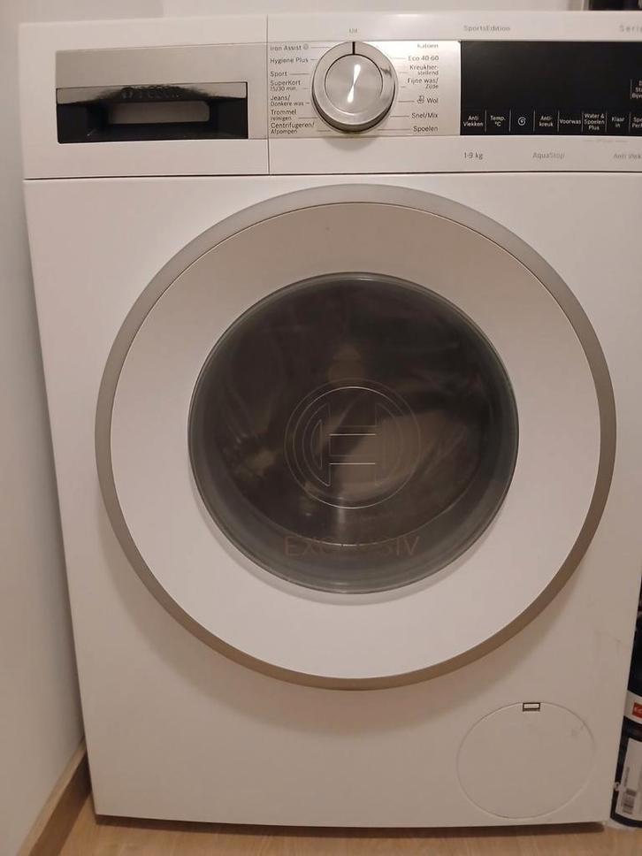 Bosch serie 6 wasmachine, 1 jaar oud, Witgoed en Apparatuur, Wasmachines, Zo goed als nieuw, Voorlader, 8 tot 10 kg, 85 tot 90 cm