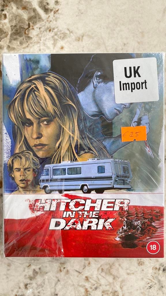 Hitcher in the dark blu ray box horror NIEUW, Ophalen of Verzenden, Zo goed als nieuw, Horror