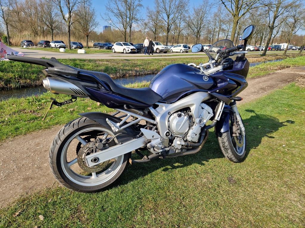 Yamaha Fazer, Motoren, Motoren | Yamaha, Particulier, Naked bike, meer dan 35 kW, 4 cilinders, Motorrijbewijs A, Ophalen