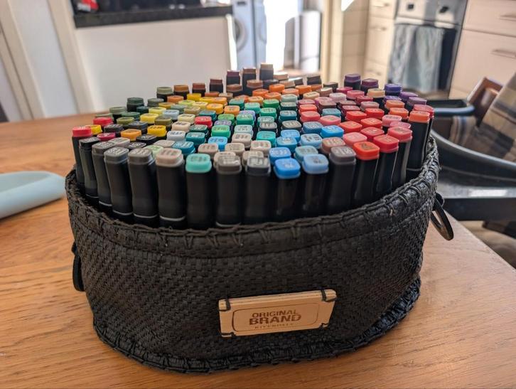 Set creatieve kleurstiften, Hobby en Vrije tijd, Knutselen, Gebruikt, Overige typen, Ophalen of Verzenden