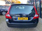 Volvo V70 2.5FT Momentum H.LEER / ECC / PDC / YOUNGTIMER, Voorwielaandrijving, Gebruikt, Zwart, Leder en Stof
