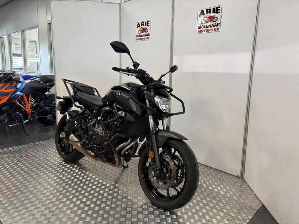 Yamaha MT 07 ABS (bj 2020), 2 cilinders, Motorrijbewijs A, Bedrijf, Onbekend