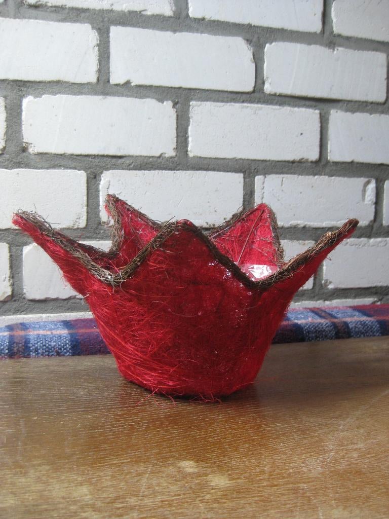 Takjes bloempot ster rood hoogte18 cm diameter 17cm, Rond, Ophalen of Verzenden, Zo goed als nieuw, Aardewerk