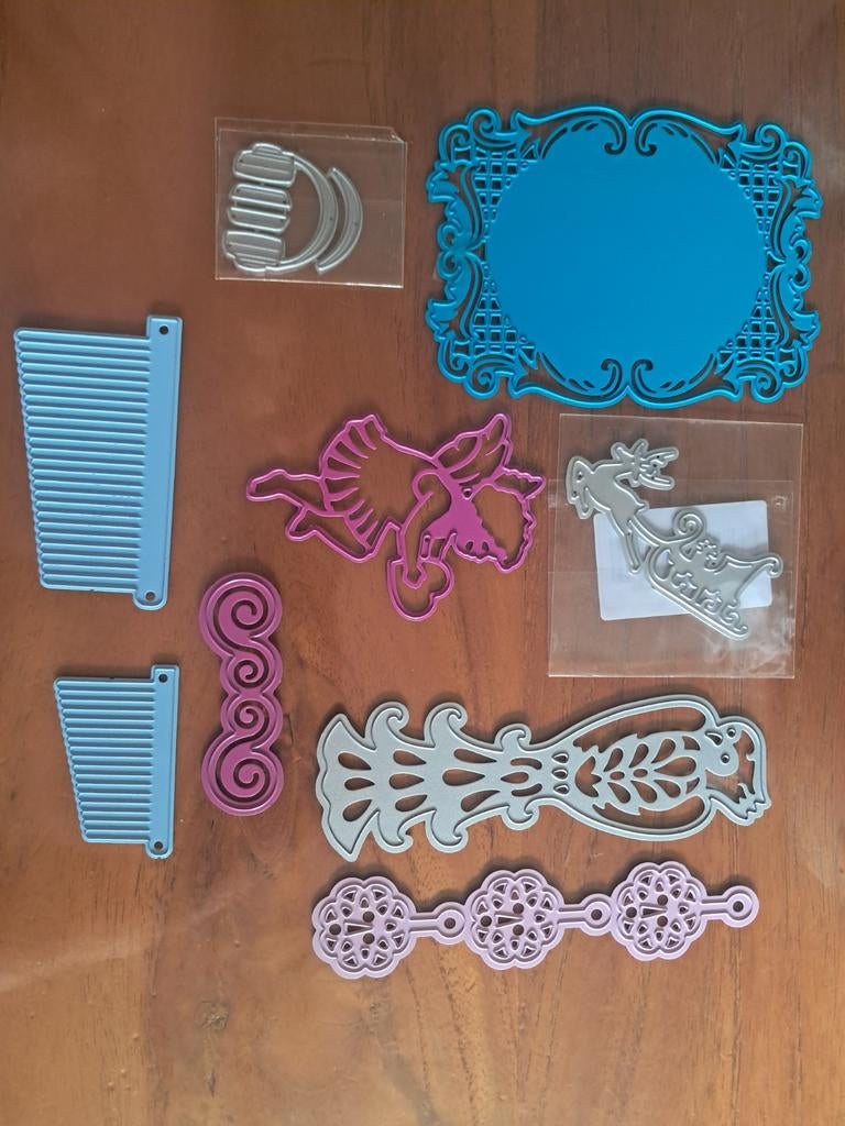 Cuttlebug mallen, Ophalen of Verzenden, Overige thema's, Pons of Mal