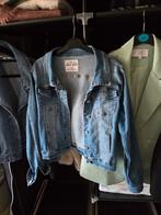 Leuke korte jasjes/vesten,7.50 PS, Ophalen of Verzenden, Zo goed als nieuw