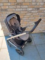 Nuna kinderwagen met reiswieg en adapters zeer goede staat, Ophalen, Zo goed als nieuw, Overige merken, Verstelbare duwstang