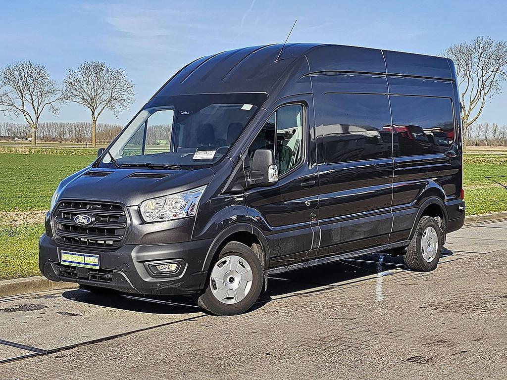 FORD TRANSIT 2.0 l3h3 rwd navi, Auto's, Gebruikt, Euro 6, 2245 kg, Zwart