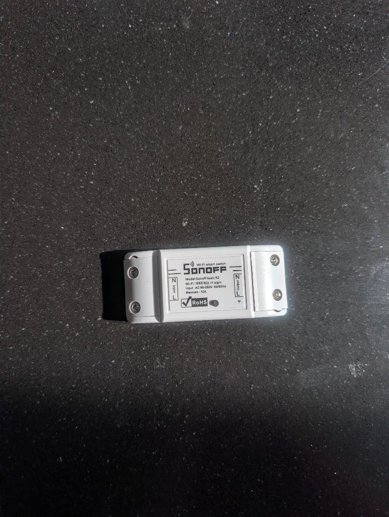 Sonoff smart wifi switch, Hobby en Vrije tijd, Elektronica-componenten, Nieuw, Ophalen of Verzenden