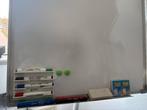 Flipover / whiteboard op wielen + 45 vellen + COMPLETE SET, Ophalen, Mobiel, Zo goed als nieuw, Whiteboard