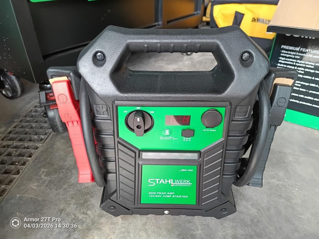 Stahlwerk Jump Starter SW-5001 5000A piek, Auto diversen, Ophalen of Verzenden