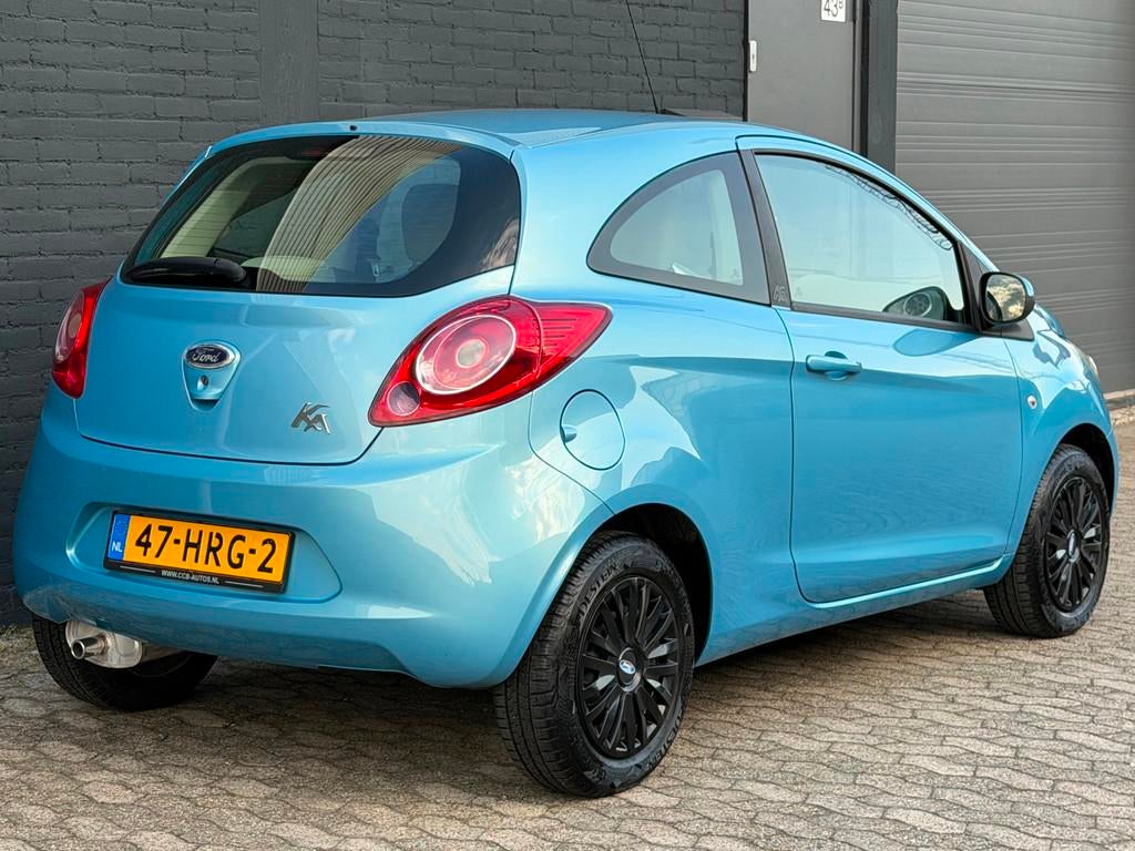Ford Ka 1.2 Titanium AIRCO BOEKJES NIEUW APK, Auto's, Voorwielaandrijving, Stof, Gebruikt, 1242 cc
