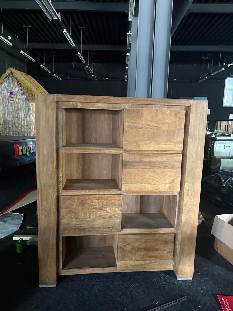 Robuuste houten kast met lades en open vakken, Ophalen