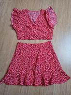 Rood setje, Ophalen of Verzenden, Zo goed als nieuw, Rood, Boven de knie