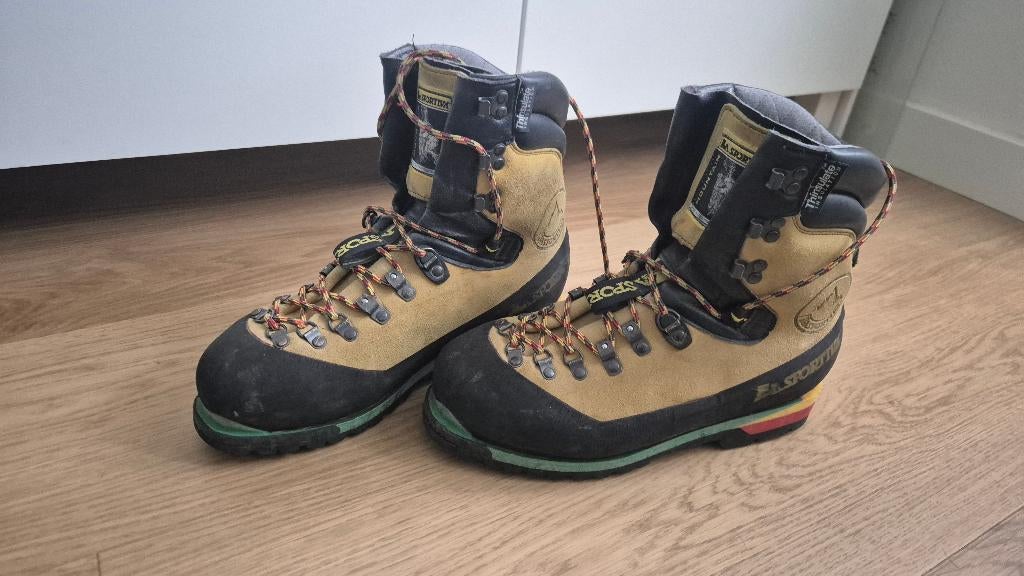 La Sportiva Nepal Top cat-D bergschoenen 43,5, Ophalen of Verzenden, Gebruikt, Schoenen
