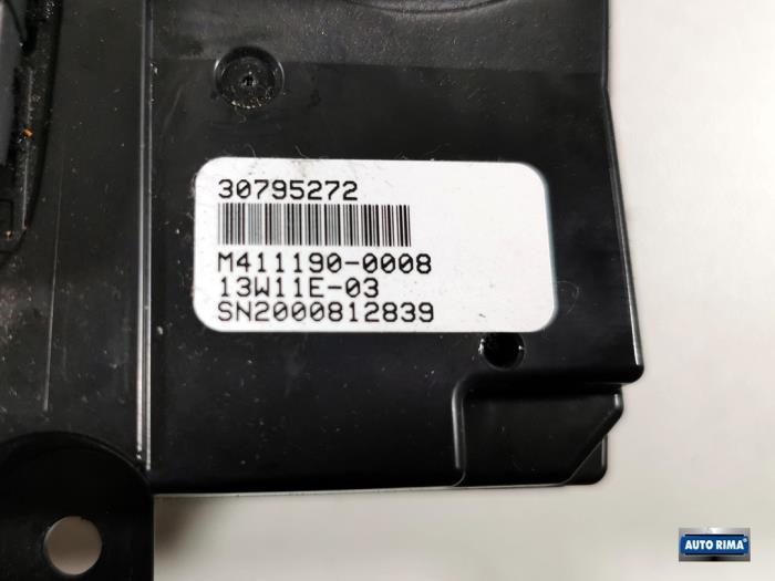 Kachel Bedieningspaneel van een Volvo XC60, Auto-onderdelen, Dashboard en Schakelaars, Gebruikt, -, -, Ophalen of Verzenden