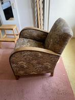 Antieke fauteuil met bloemenprint en houten armleuningen, Ophalen