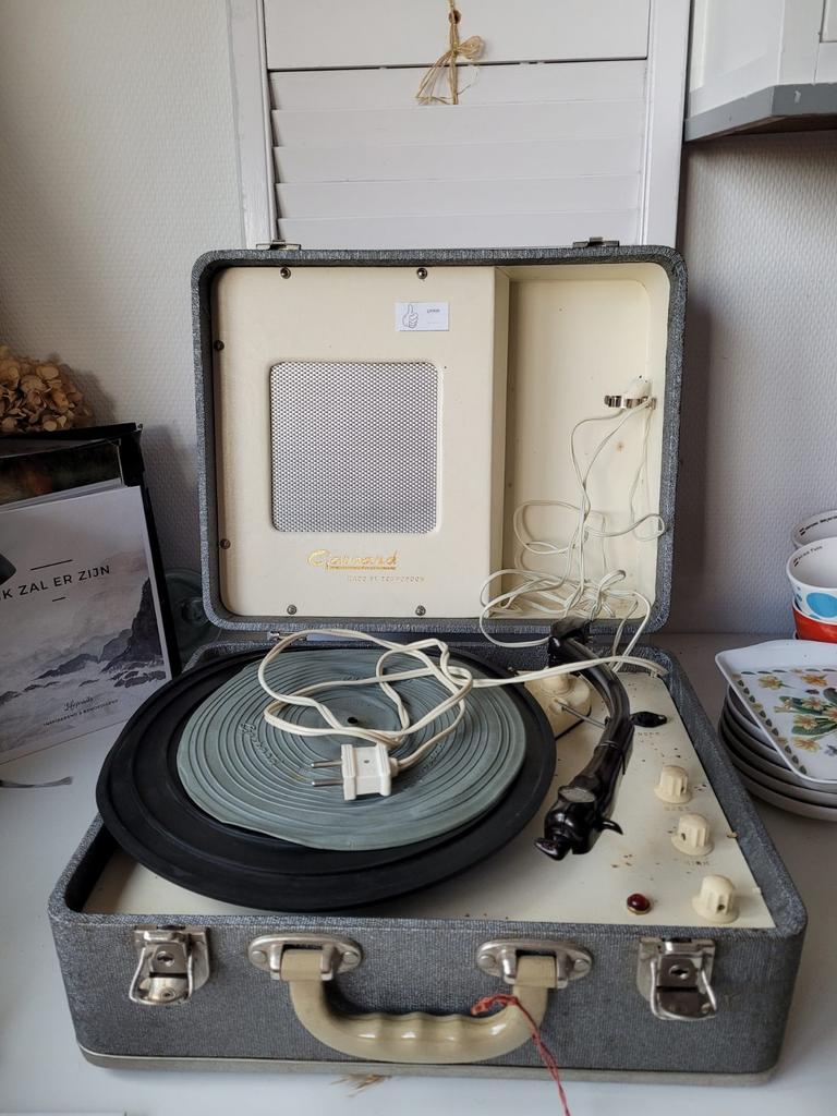 Platenspeler in kist met box Garrard, Ophalen, Gebruikt, Platenspeler, Overige merken