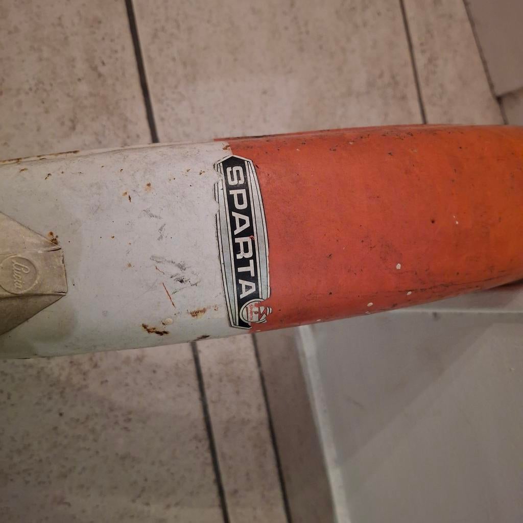 Spatbord achter Sparta bromfiets., Ophalen of Verzenden