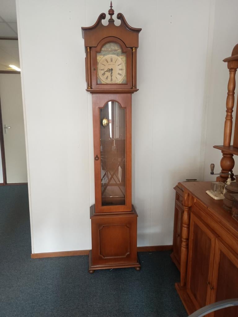 Staande klok, Ophalen