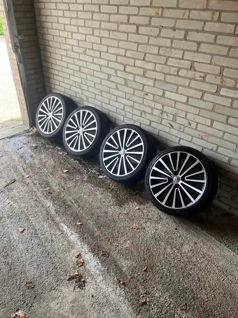 Vw up polygon velgen izgst, Auto-onderdelen, Banden en Velgen, Gebruikt, Velg(en), 17 inch, Ophalen of Verzenden