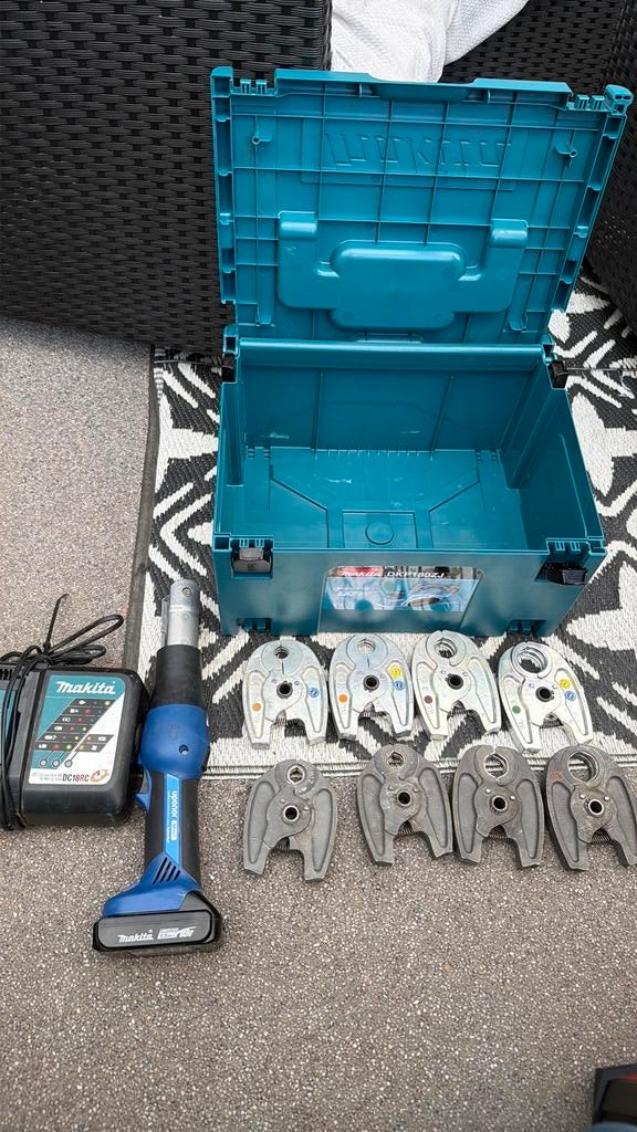 Uponor S-Press MINI2 accu-persmachine in koffer, Ophalen of Verzenden, Zo goed als nieuw