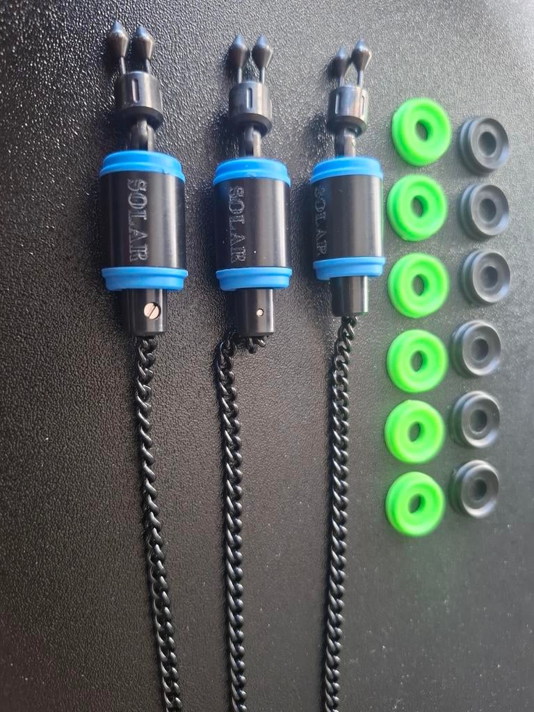 Solar Lock & Load bobbins zwart + blauwe/groene accessoires, Watersport en Boten, Hengelsport | Karpervissen, Ophalen of Verzenden