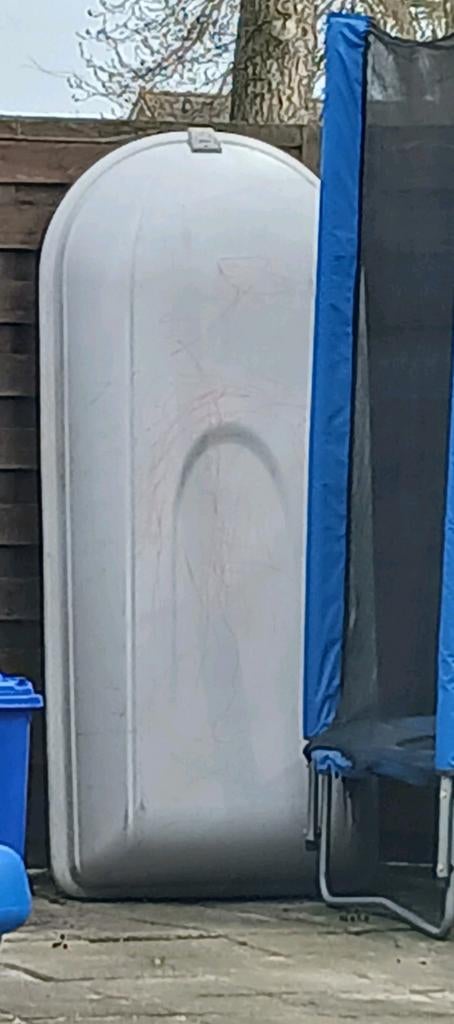 Kleine dakkoffer moet wel beetje opgeknapt worden, Ophalen