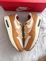 Nike Air max 1 beige wit curry kleuren maat 43 wmns nieuw, Overige kleuren, Nieuw, Ophalen of Verzenden, Sneakers of Gympen