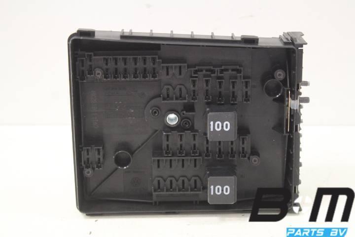 Zekeringkast in motorruimte Volkswagen Golf 6 1K0937125D, Auto-onderdelen, Gebruikt