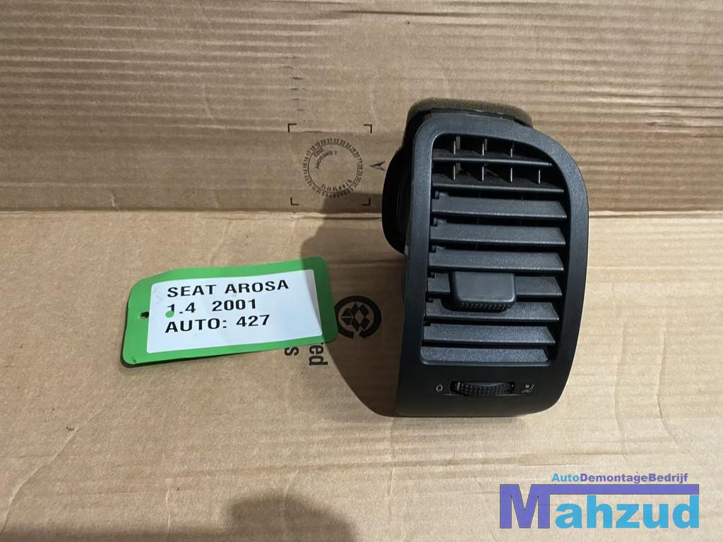 SEAT AROSA rechts luchtrooster 1997-2004, Auto-onderdelen, Dashboard en Schakelaars, Gebruikt, Autovia A-2, Km 585 585
08760  Martorell, ES