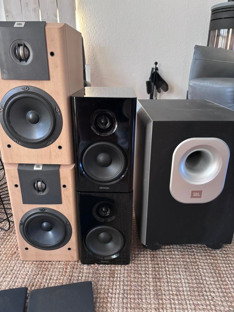 Goed werkende speakers en subwoofer, Ophalen, Zo goed als nieuw, 120 watt of meer, Subwoofer