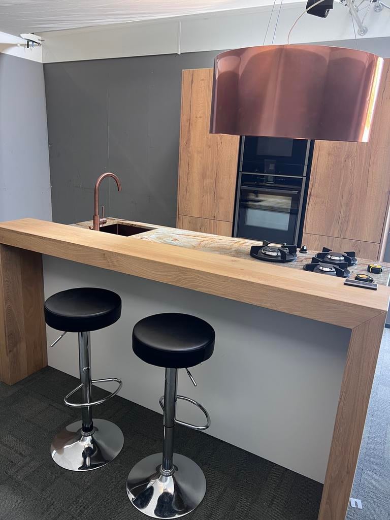 Een eyecatcher van een Bruynzeel keuken met eiland., Ophalen, Wit, Graniet of Steen, Dubbelwandige keuken