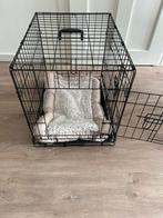 Honden bench M, Ophalen of Verzenden, Zo goed als nieuw