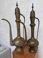 2 x Vintage Geëtste Aftaba-kan/Theepot | Made in India, Ophalen of Verzenden