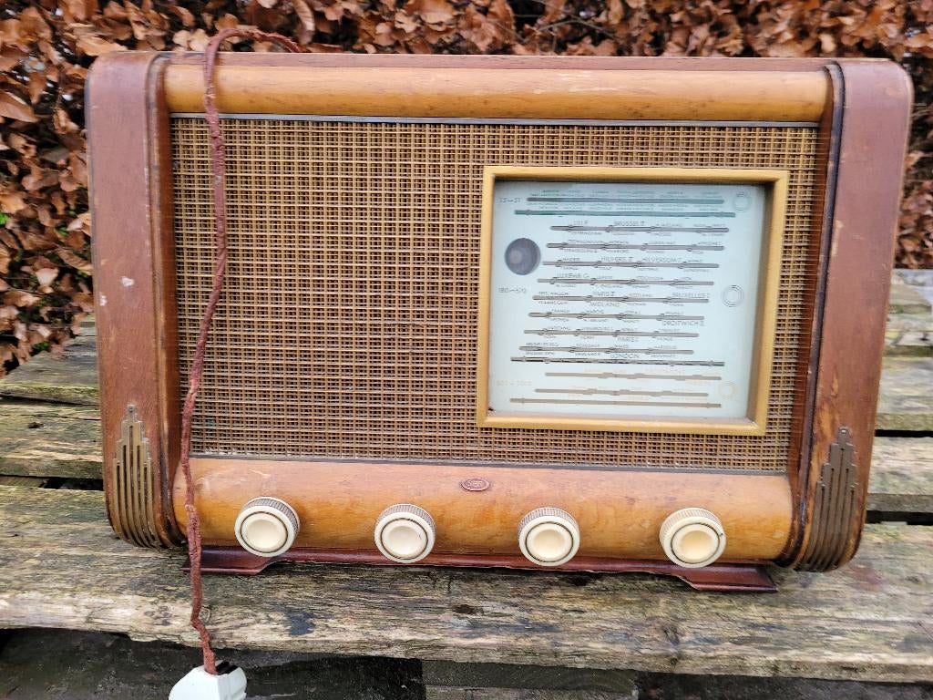 antieke vintage wereld radio met buizen bsr, Ophalen
