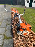 Zeer mooie Stihl FS400 bosmaaier met tuigje Bj2007, Tuin en Terras, Bosmaaiers, Ophalen, Zo goed als nieuw, Benzine