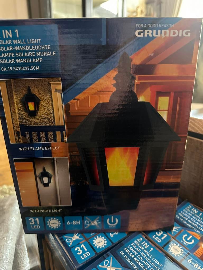 Nieuw Partijtje, 5 stuks solar warm licht wandlamp nu 15.-, Tuin en Terras, Buitenverlichting, Ophalen, Zonne-energie, Minder dan 50 watt