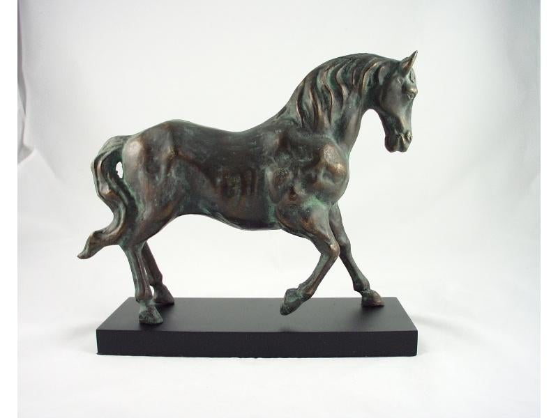 Nieuw beeld brons paard op plateau 30 cm H., Ophalen of Verzenden