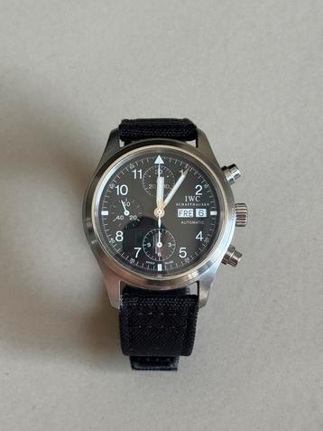 IWC Pilot Chronograph 3706, fliegeruhr beschikbaar voor biedingen