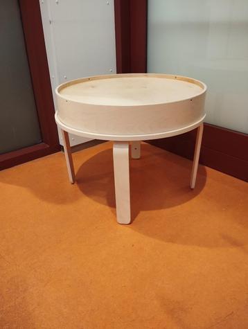 Ikea koffietafel/salontafel Borgeby berkenfineer. beschikbaar voor biedingen