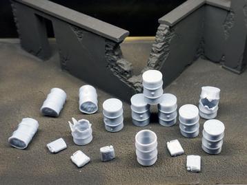 12 german oil drums & 5 jerry cans, 1:35, resin/3d printed  beschikbaar voor biedingen