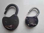 2 x Zeer oud slot € 20, Antiek en Kunst, Ophalen of Verzenden