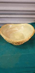 mand ovaal riet, Huis en Inrichting, Woonaccessoires | Schalen en Manden, Ophalen of Verzenden, 'T Olde Gre-j, Info@toldegrej.nl