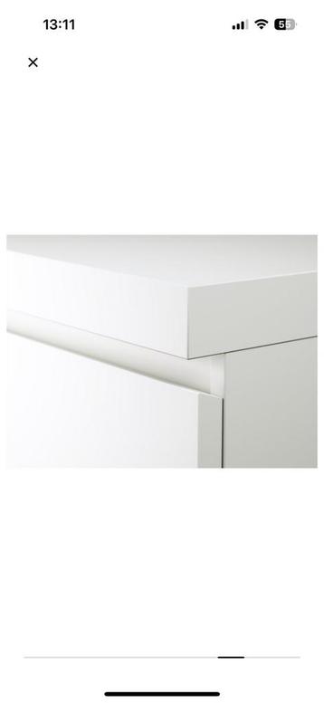 IKEA MALM bureau 2 jaar oud. - afbeelding 6