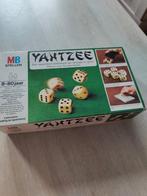 Yahtzee Bordspel - Klassieker voor de hele familie!, Hobby en Vrije tijd, Ophalen of Verzenden, Consumercare@hasbro.nl, Vijf spelers of meer