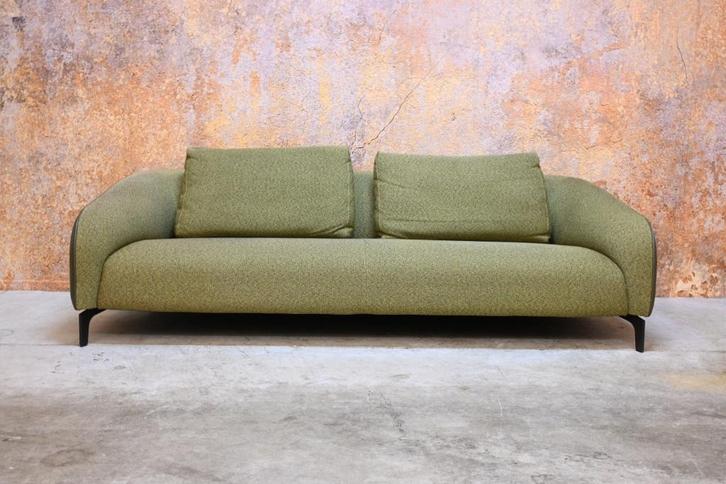 ZGANieuw groene Leolux Elias bank combi stof + leer, Huis en Inrichting, Banken | Bankstellen, Zo goed als nieuw, Rechte bank