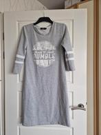 Te koop grijze dames jurk, merk Enjoy, maat M., Maat 38/40 (M), Enjoy, Ophalen of Verzenden, Zo goed als nieuw