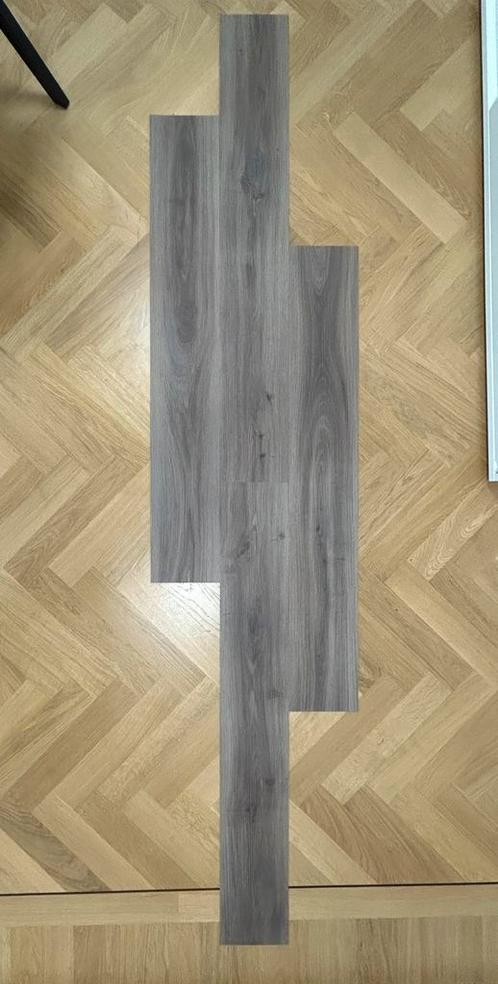 Moduleo Dryback 24864Q - 19,4 m², Huis en Inrichting, Stoffering | Vloerbedekking, Nieuw, Overige typen, Grijs, Zwart, 10 tot 25 m²