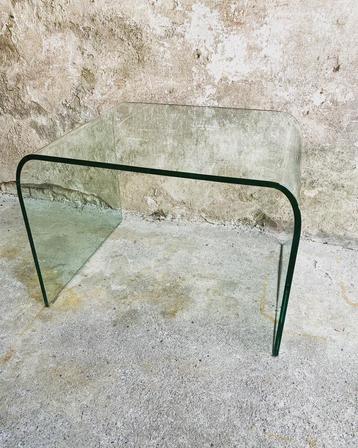 Glazen Fiam Waterfall Bijzettafel Salontafel , Jaren 80 beschikbaar voor biedingen