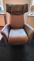 Lichtgrijze leren draaifauteuil - alleen ophalen, Ophalen, Minder dan 75 cm, Leer, Zo goed als nieuw